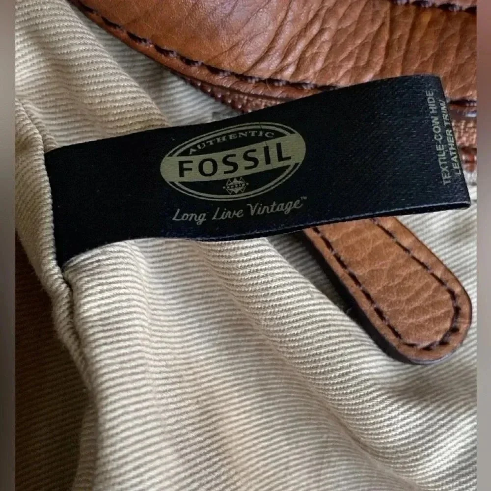 Fossil pockets accents zippered